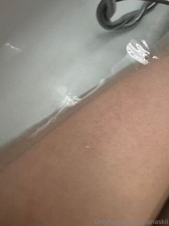 Full leaked Arianaskii private photo