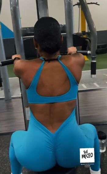 Ariane Andrew