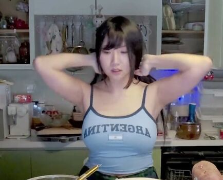 Full leaked Ariasaki private photo