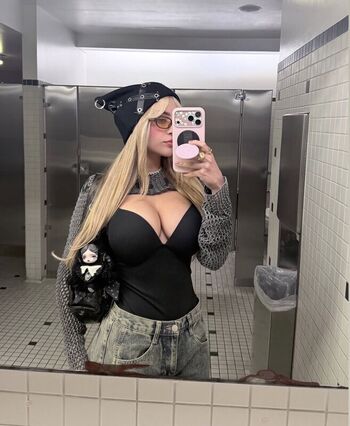 AriGameplays