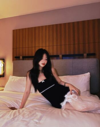 Full leaked Arii iz private photo
