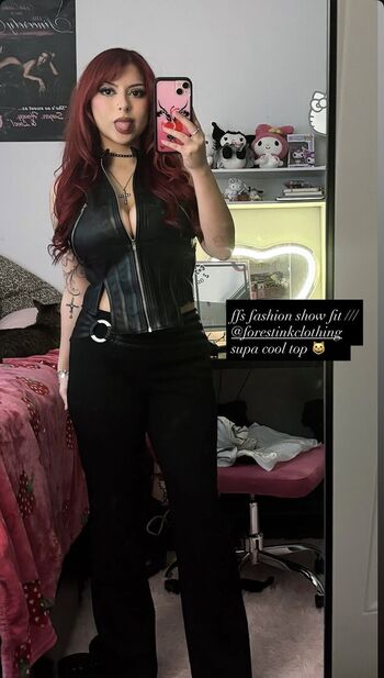 Full leaked Ariiposaa private photo