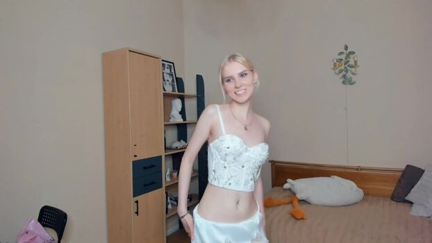 Full leaked Arlavitullo private photo