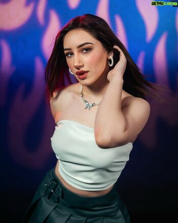 Full leaked Aroobkhan private photo