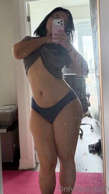 Full leaked Aroomi kim page private photo