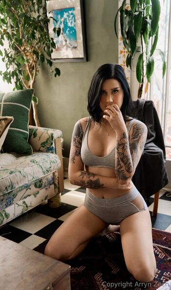 Full leaked Arryn zech private photo