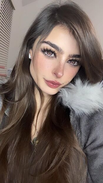 Full leaked Aruuu  page private photo