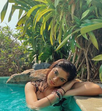 Full leaked Asfa sinha page private photo