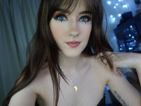 Full leaked Maycontaingirl / private photo