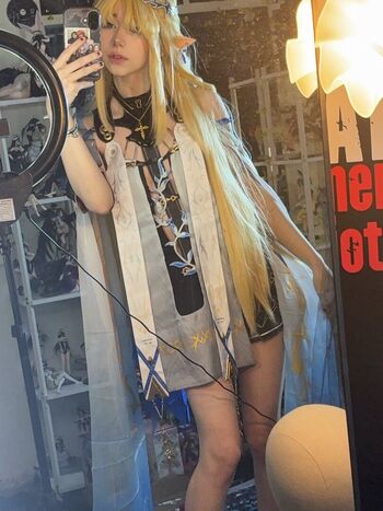 Full leaked Ashisbees page private onlyfans photo