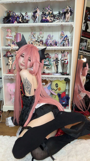 Full leaked Ashisbees page private photo