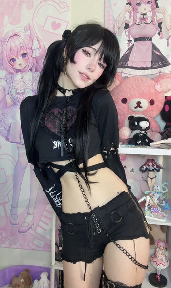 Full leaked Ashisbees private photo