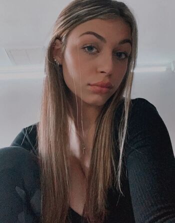 Full leaked Ashleighmarchetti private photo