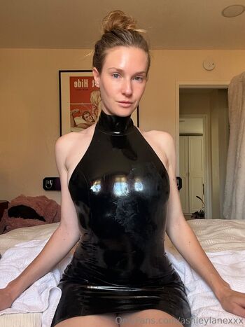 Full leaked Ashley lane  page private photo