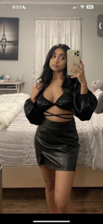 Full leaked Ashley persaud private photo