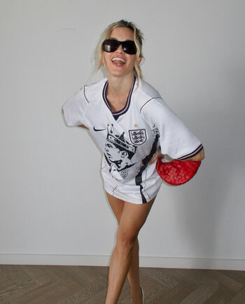 Full leaked Ashley roberts private photo
