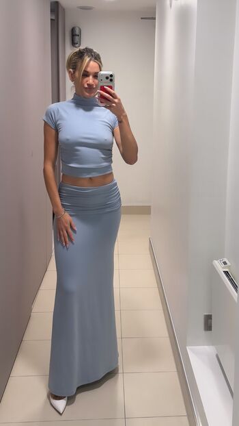 Full leaked Ashley roberts private photo