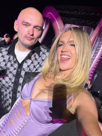 Full leaked Ashley roberts private photo