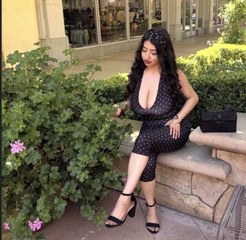 Full leaked Ashleyarambulaa private photo