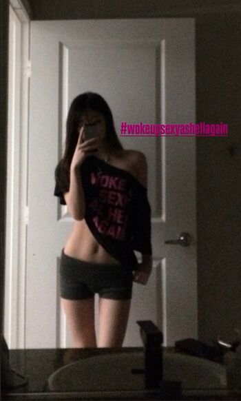 Full leaked Ashleychaee private photo