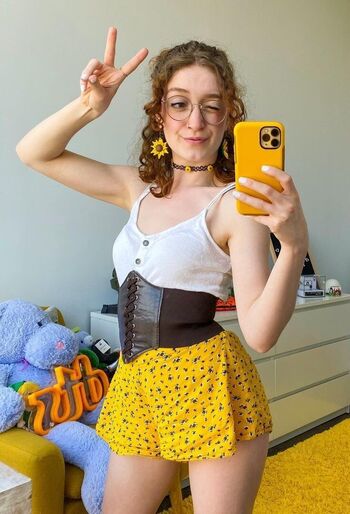 Full leaked Ashleyroboto private photo
