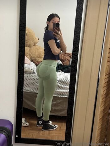 Full leaked Ashlyewavve private photo