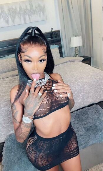 Full leaked Asian da brat private photo