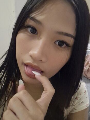 Full leaked Asian webcam private photo
