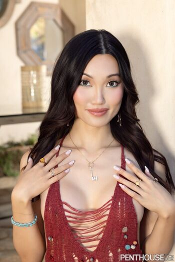 Full leaked Asianmochi  page private photo