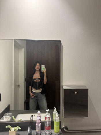 Full leaked Asianmochi  page private photo