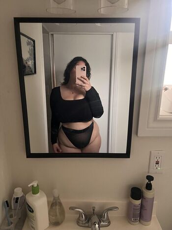 Full leaked Asleep willow page private photo