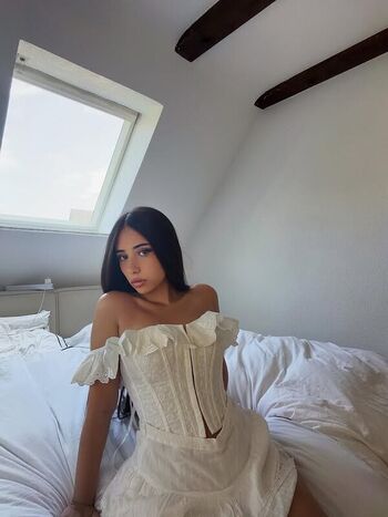 Full leaked Asleyia private photo