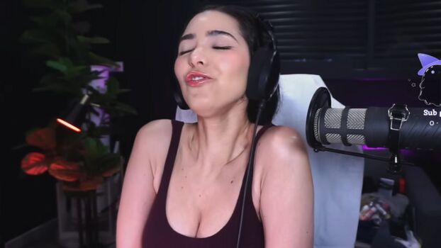 Full leaked Asmr glow private photo