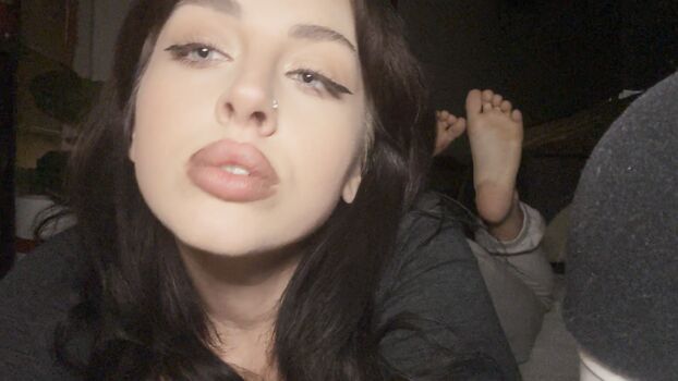 Asmr In The Pose
