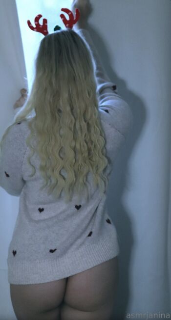 ASMR Janina
