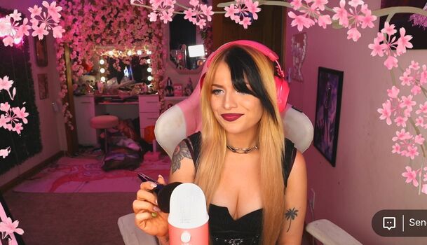 ASMR Shanny