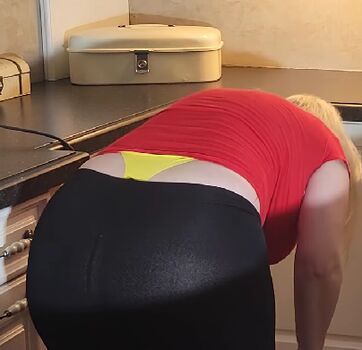 Full leaked Asmrcleaningwithme private photo