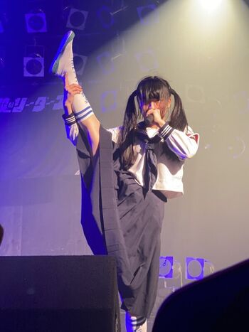 Full leaked Atarashii gakko private photo