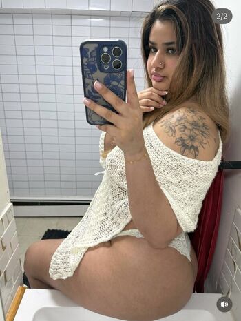 Full leaked Athanxx private photo