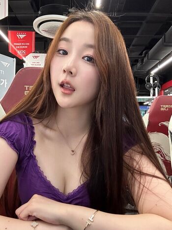 Full leaked Athena jiang private photo
