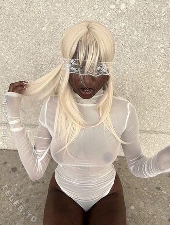 Full leaked Audrey private photo