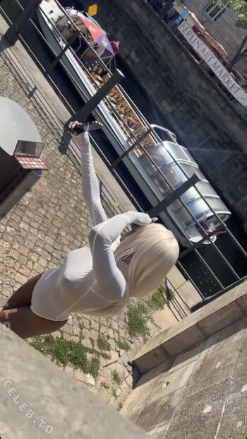 Full leaked Audrey private photo