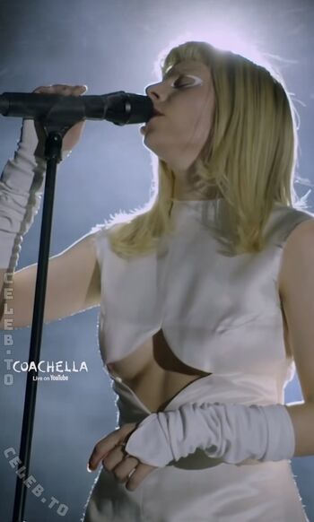 Full leaked Aurora aksnes private photo