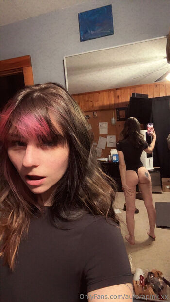Full leaked Aurora pink private photo