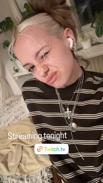 Full leaked Austrian asmr private photo