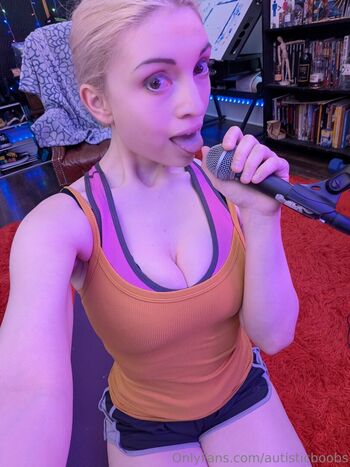autisticboobs