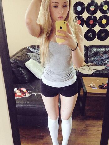 Full leaked Autumn private photo