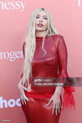 Full leaked Ava max  page private photo