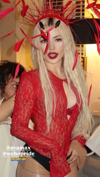 Full leaked Ava max  page private photo