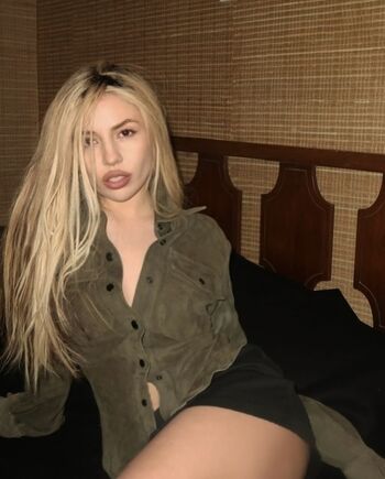 Full leaked Ava max  page private photo